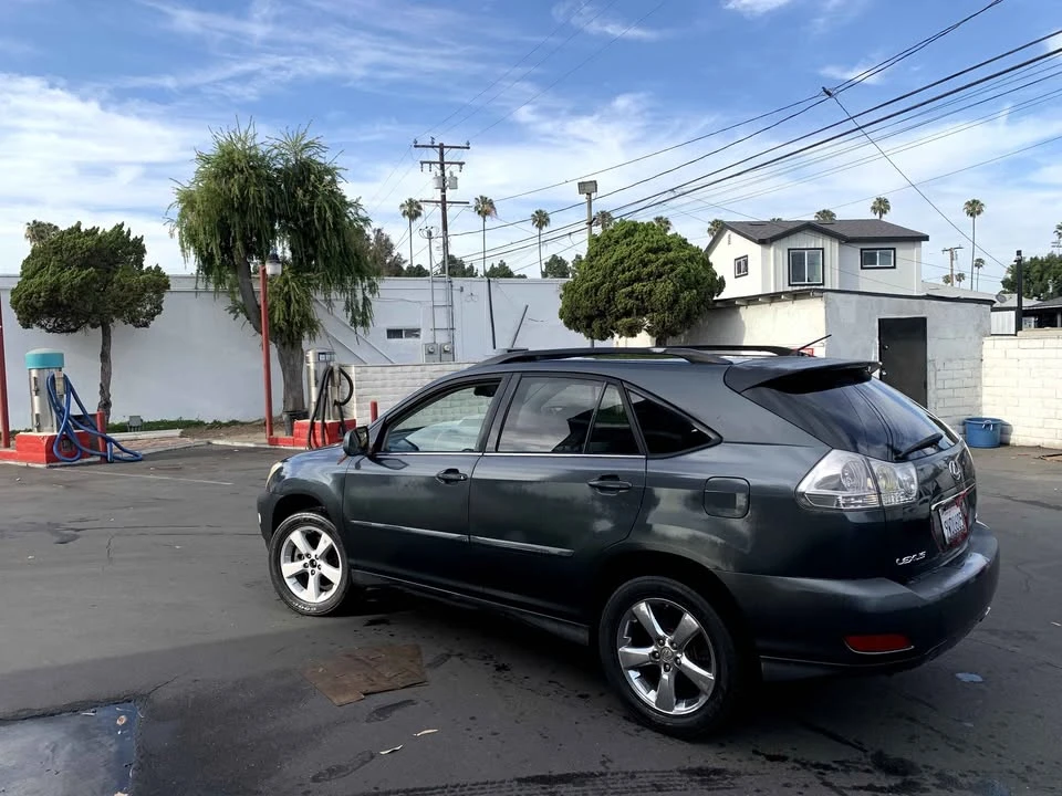 2007 Lexus RX 2nd Gen - Image 4 of 9
