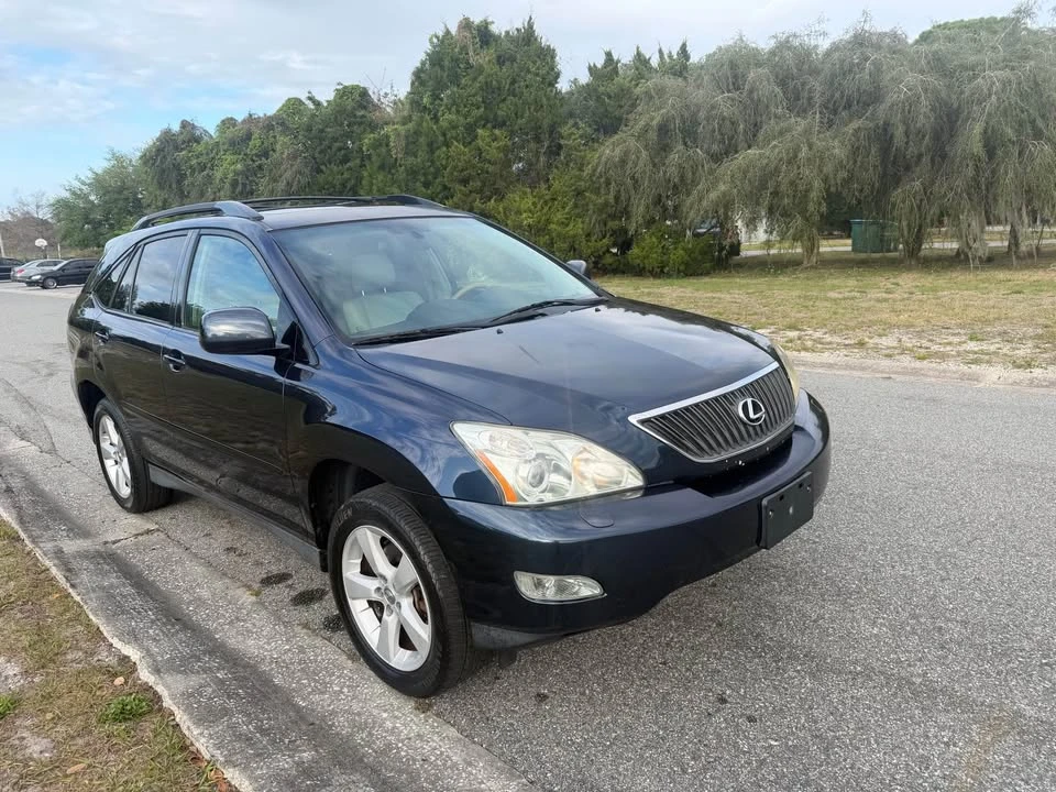 2007 Lexus RX 2nd Gen - Image 2 of 8