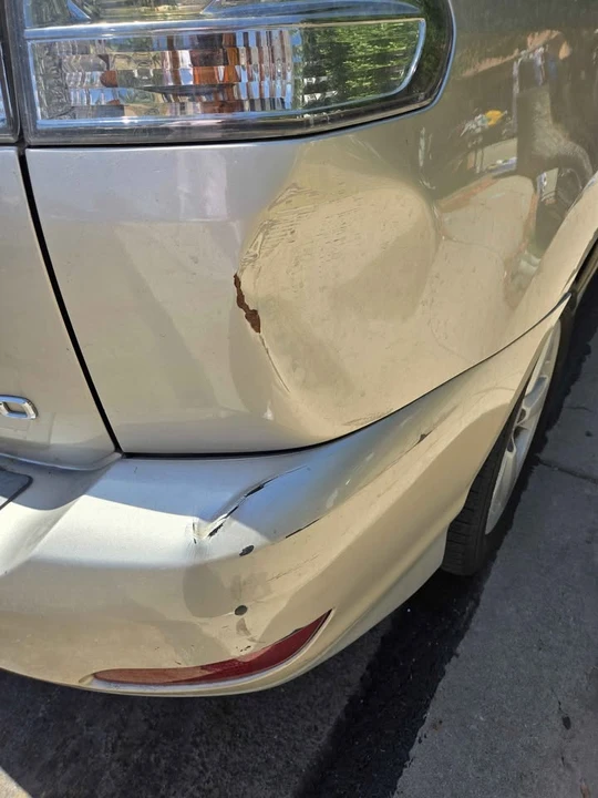 2007 Lexus RX 2nd Gen - Image 7 of 14