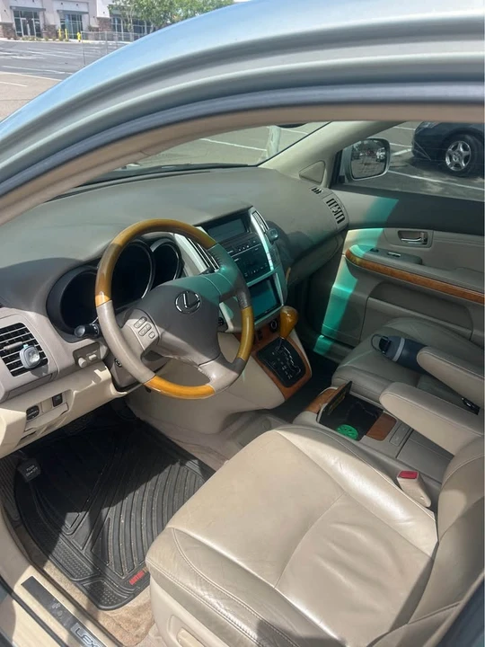 2007 Lexus RX 2nd Gen - Image 2 of 5