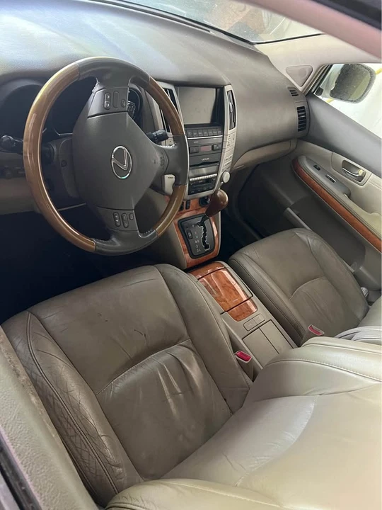 2007 Lexus RX 2nd Gen - Image 2 of 6