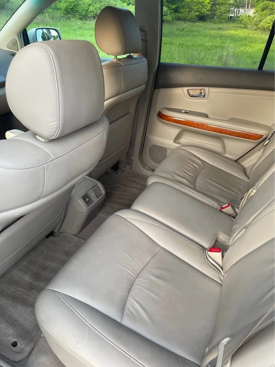 2007 Lexus RX 2nd Gen - Image 13 of 20