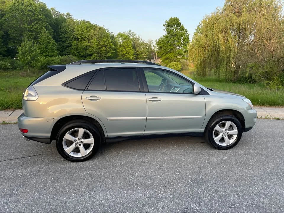 2007 Lexus RX 2nd Gen - Image 2 of 20