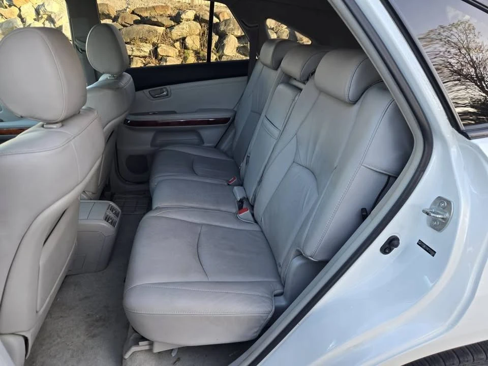 2007 Lexus RX 2nd Gen - Image 9 of 14