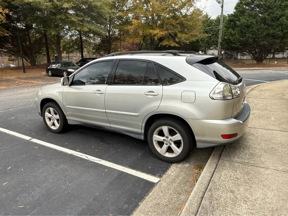 2007 Lexus RX 2nd Gen - Image 5 of 12
