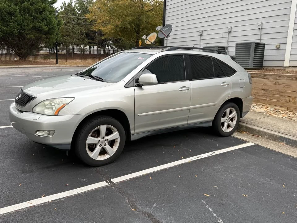 2007 Lexus RX 2nd Gen - Image 2 of 12