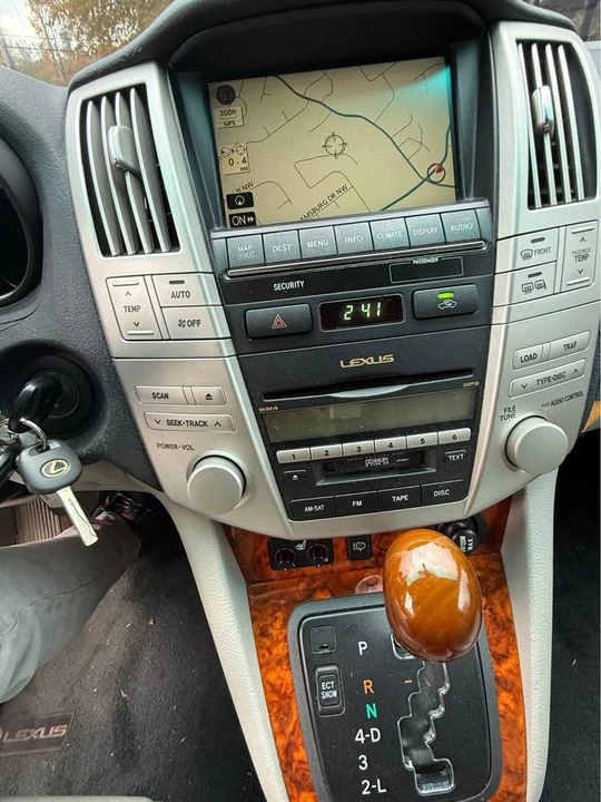 2007 Lexus RX 2nd Gen - Image 12 of 12
