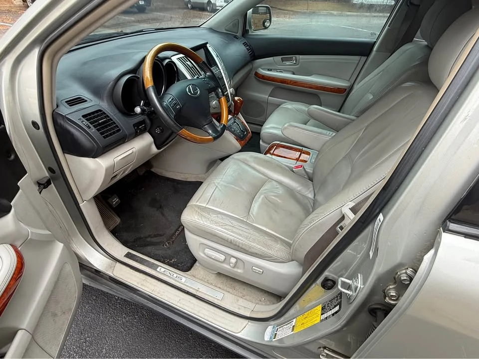 2007 Lexus RX 2nd Gen - Image 7 of 12