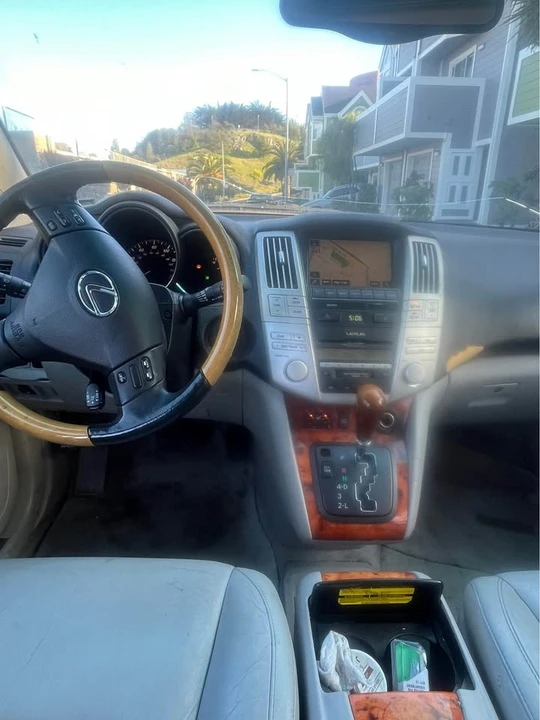 2007 Lexus RX 2nd Gen - Image 3 of 7
