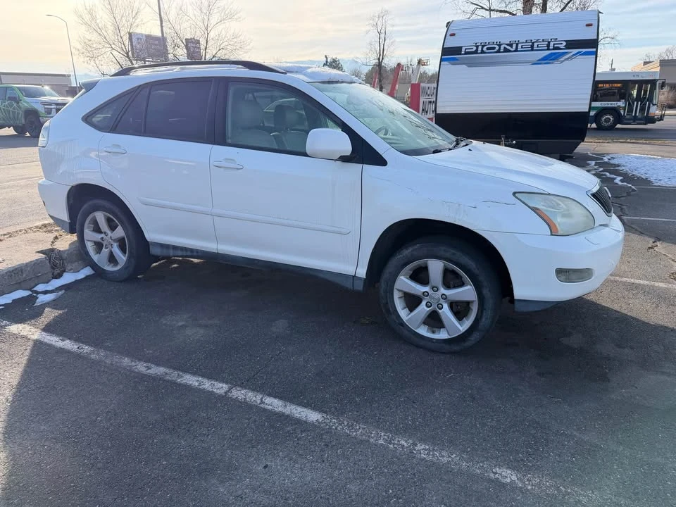 2007 Lexus RX 2nd Gen - Image 3 of 10