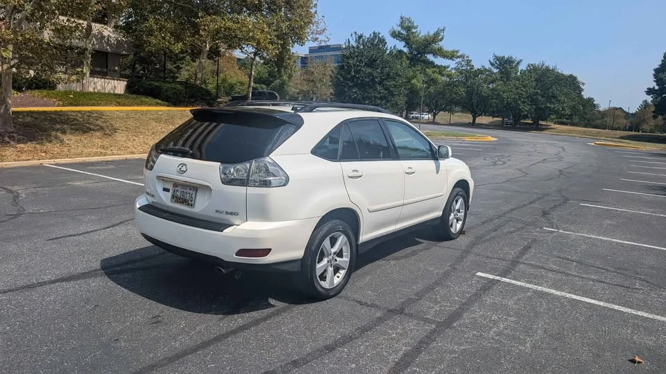 2007 Lexus RX 2nd Gen - Image 6 of 13