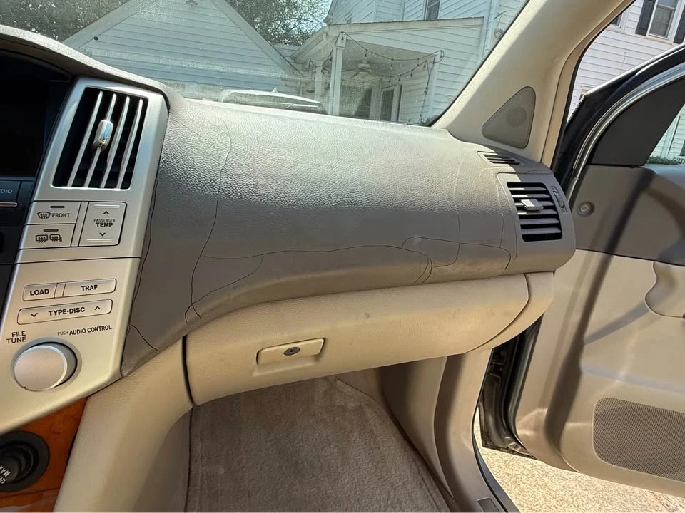 2007 Lexus RX 2nd Gen - Image 16 of 20