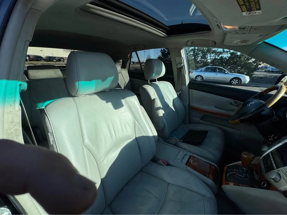 2007 Lexus RX 2nd Gen - Image 6 of 12