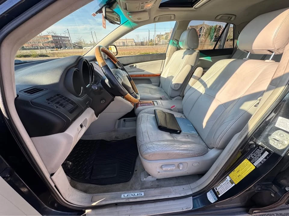2007 Lexus RX 2nd Gen - Image 10 of 12
