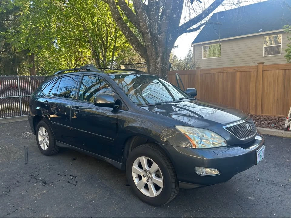 2007 Lexus RX 2nd Gen - Image 2 of 10