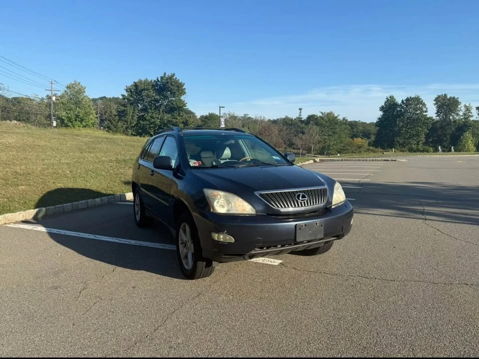 2007 Lexus RX 2nd Gen - Image 2 of 5