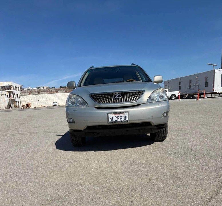 2007 Lexus RX 2nd Gen - Image 2 of 7