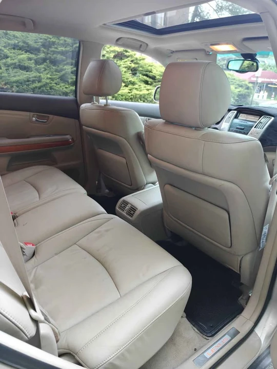 2007 Lexus RX 2nd Gen - Image 10 of 19