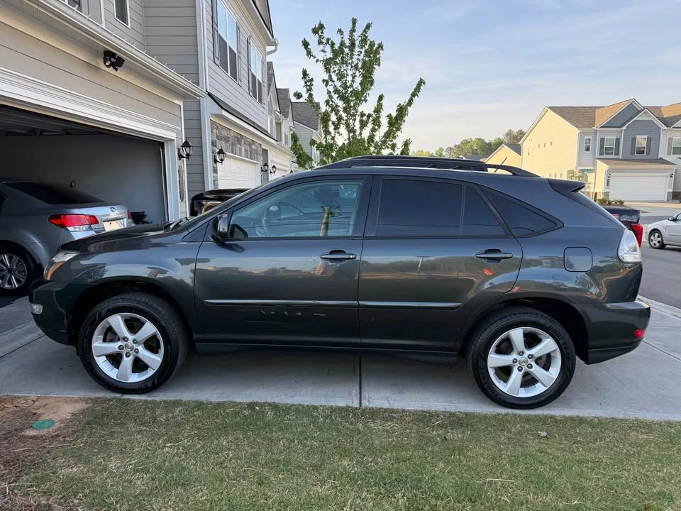 2007 Lexus RX 2nd Gen - Image 3 of 17