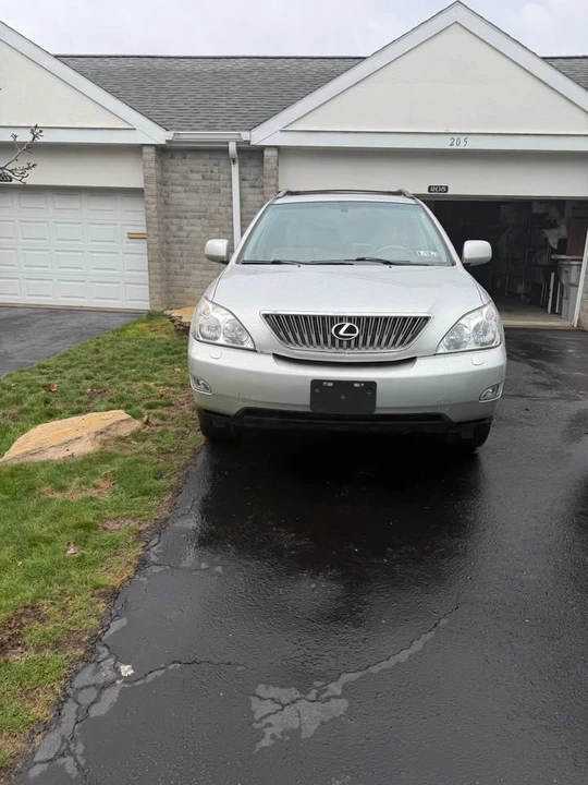 2007 Lexus RX 2nd Gen - Image 2 of 5