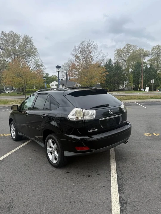 2007 Lexus RX 2nd Gen - Image 9 of 11