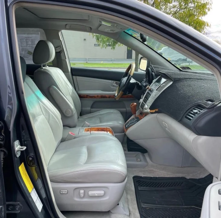 2007 Lexus RX 2nd Gen - Image 7 of 13