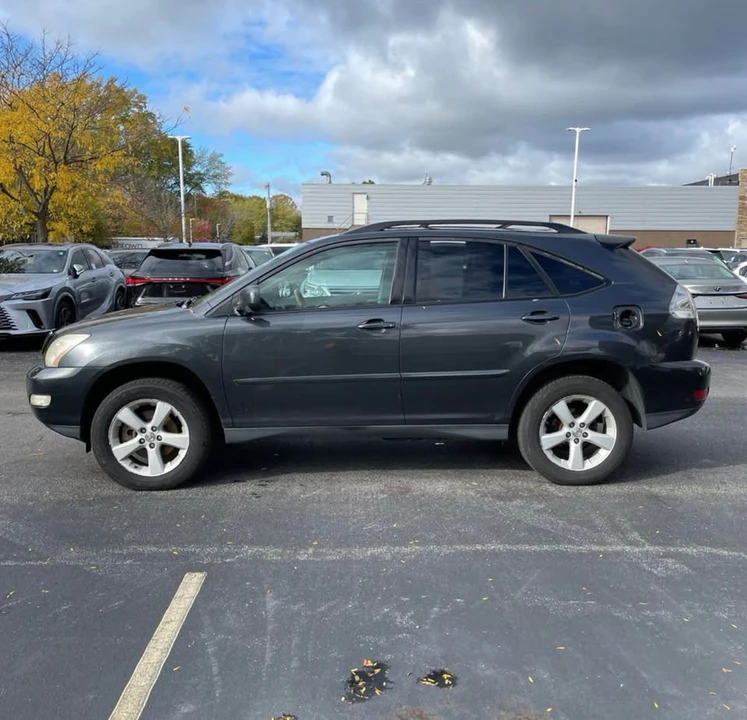2007 Lexus RX 2nd Gen - Image 2 of 13