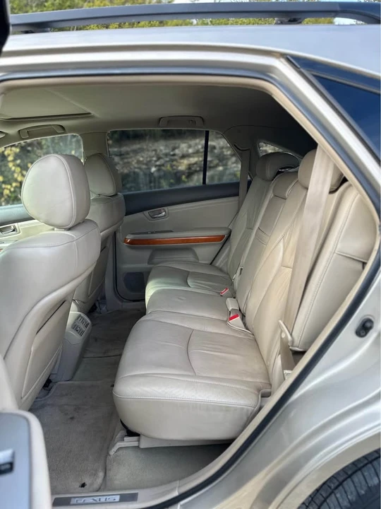2007 Lexus RX 2nd Gen - Image 15 of 20