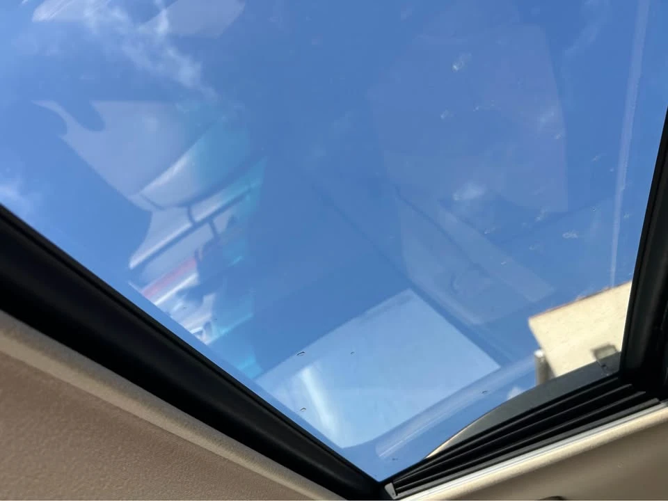 2007 Lexus RX 2nd Gen - Image 14 of 14