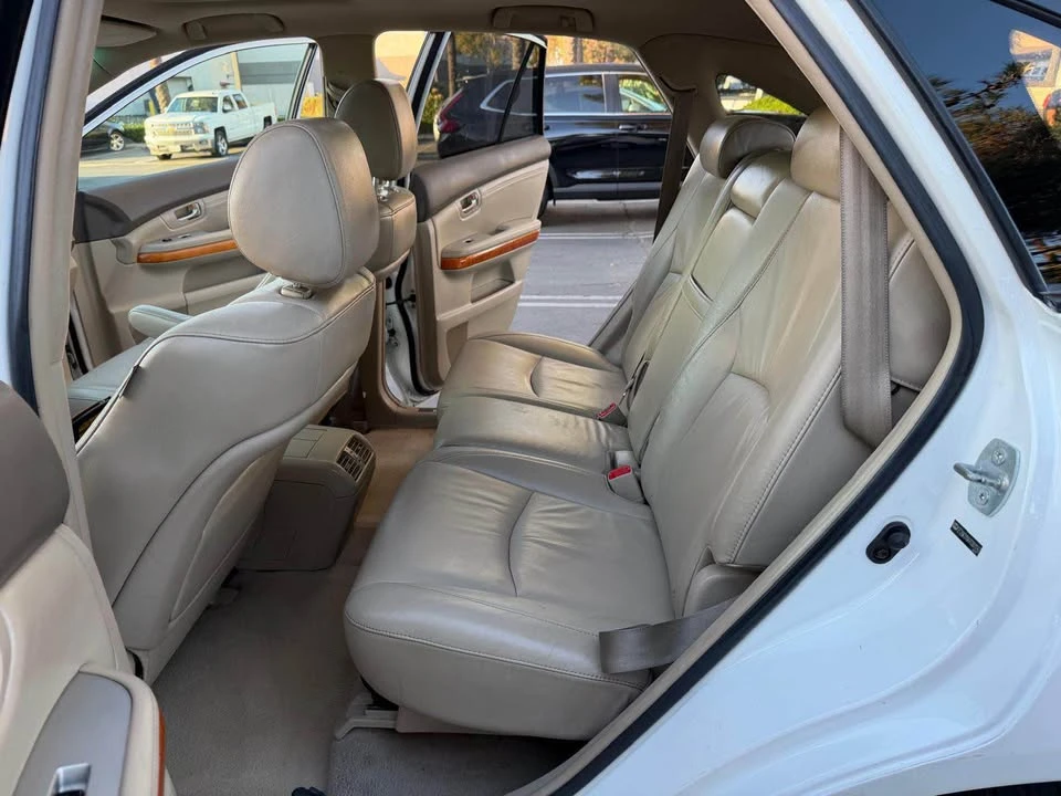 2007 Lexus RX 2nd Gen - Image 8 of 11