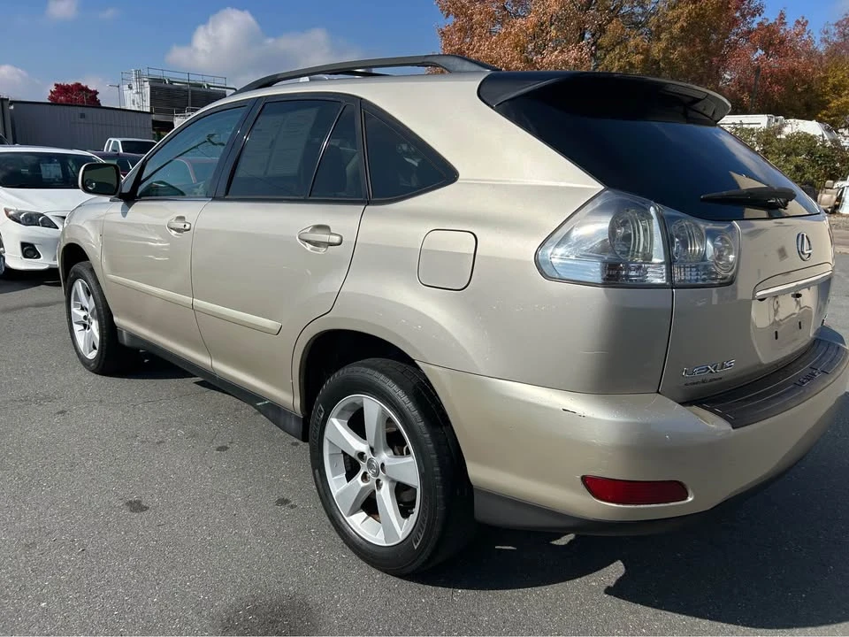 2007 Lexus RX 2nd Gen - Image 6 of 14