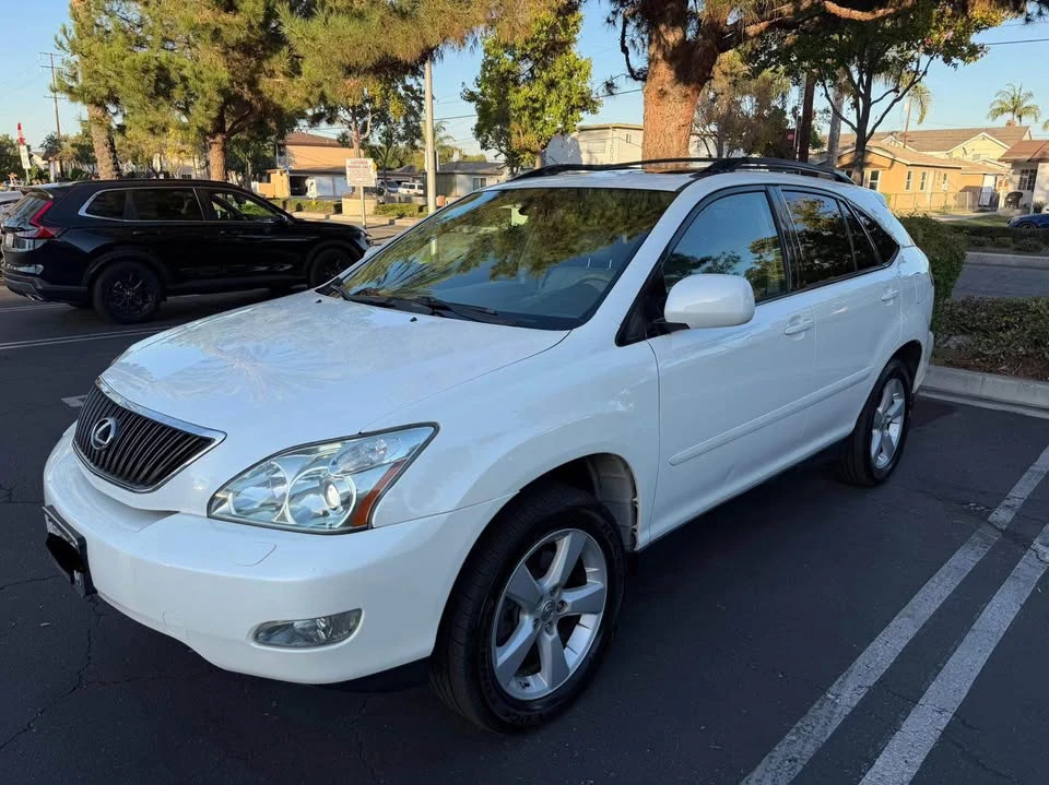 2007 Lexus RX 2nd Gen - Image 3 of 11