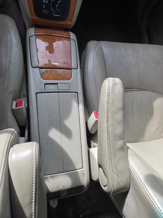 2007 Lexus RX 2nd Gen - Image 14 of 16