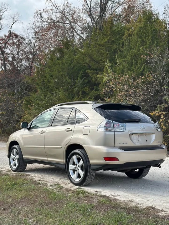 2007 Lexus RX 2nd Gen - Image 3 of 20