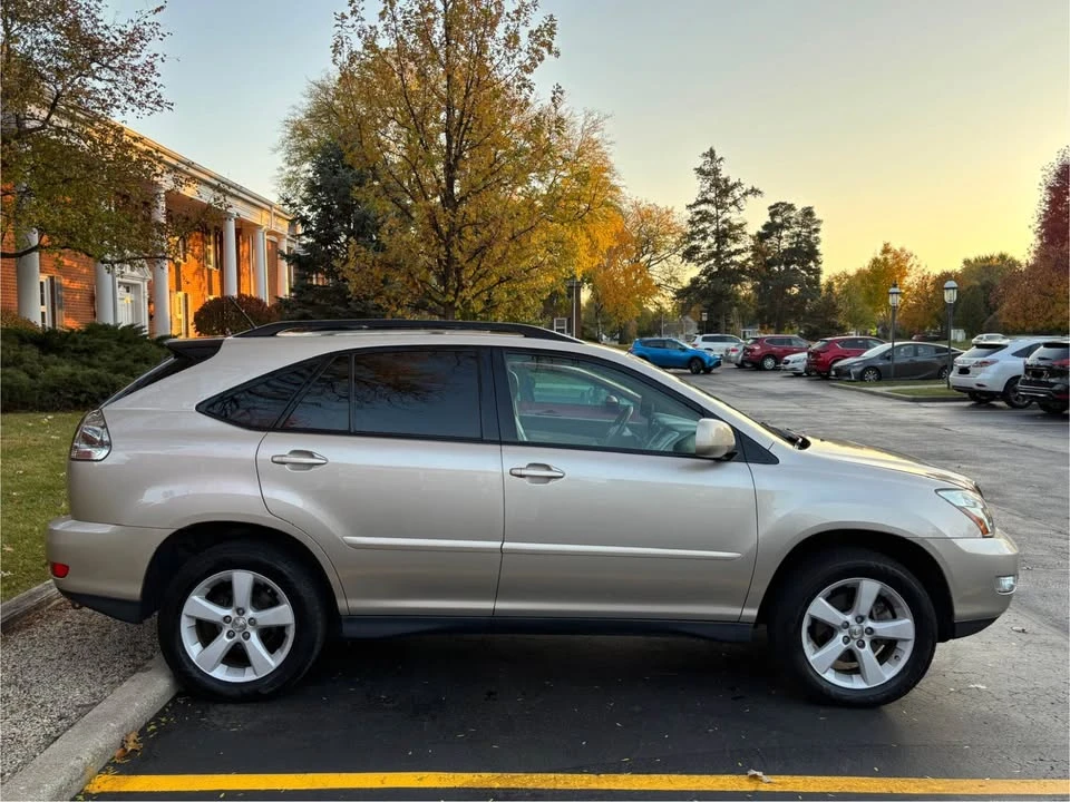 2007 Lexus RX 2nd Gen - Image 4 of 10
