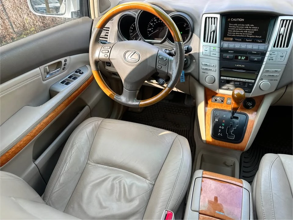 2007 Lexus RX 2nd Gen - Image 3 of 19