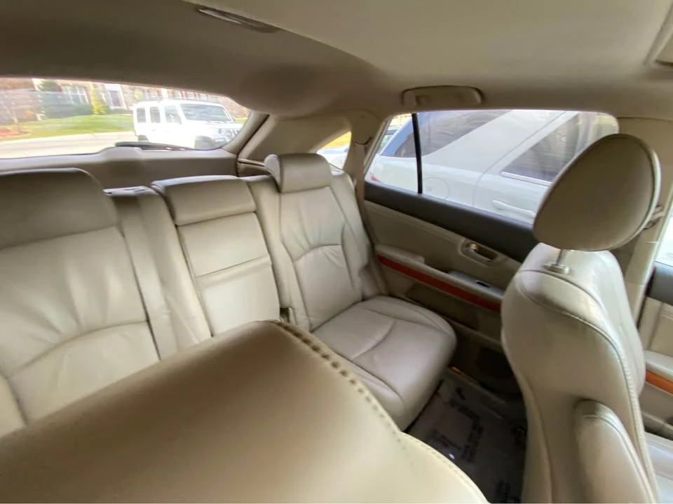 2007 Lexus RX 2nd Gen - Image 8 of 15