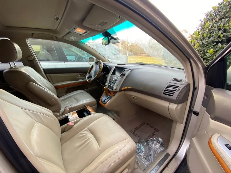 2007 Lexus RX 2nd Gen - Image 5 of 15