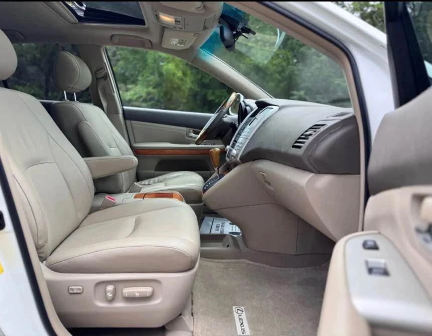 2007 Lexus RX 2nd Gen - Image 13 of 20