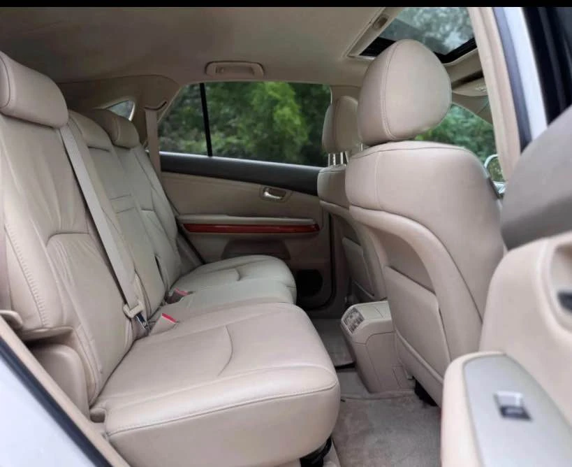 2007 Lexus RX 2nd Gen - Image 12 of 20