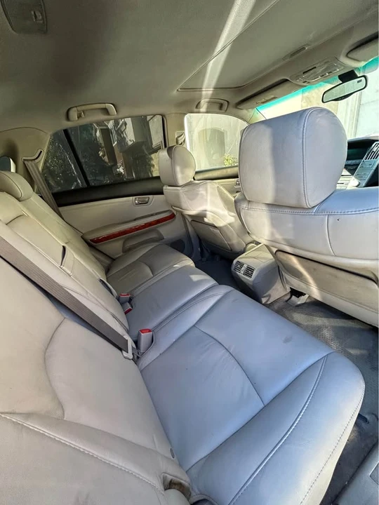 2007 Lexus RX 2nd Gen - Image 6 of 7