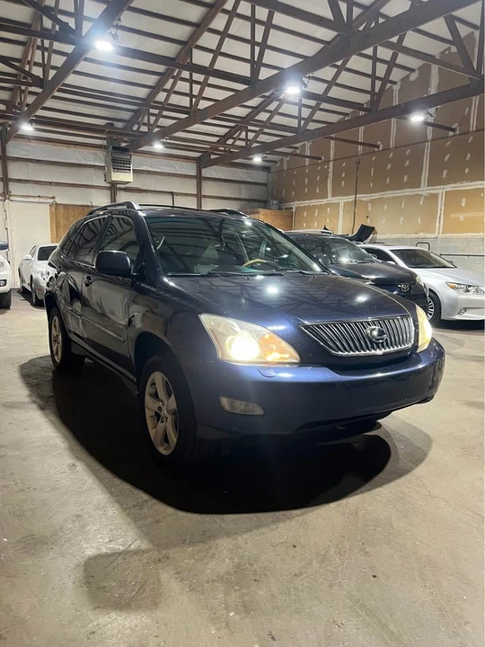 2007 Lexus RX 2nd Gen - Image 2 of 13