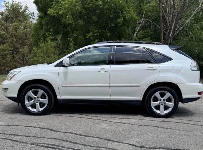 2007 Lexus RX 2nd Gen - Image 3 of 20