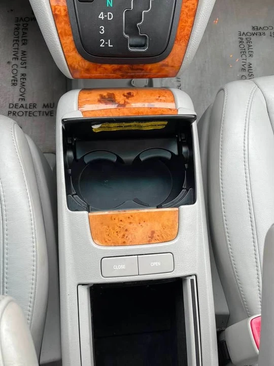2007 Lexus RX 2nd Gen - Image 12 of 17