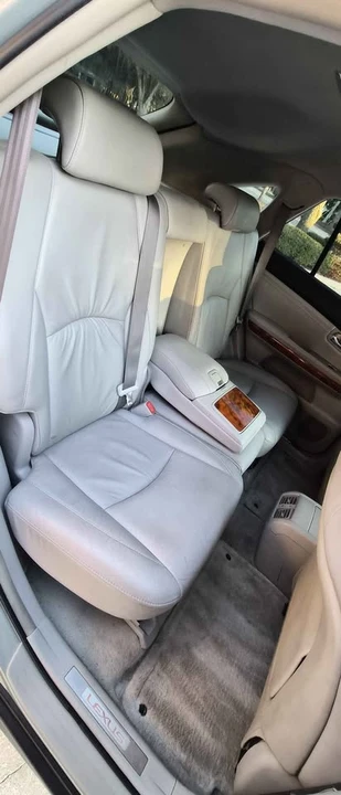 2007 Lexus RX 2nd Gen - Image 14 of 20