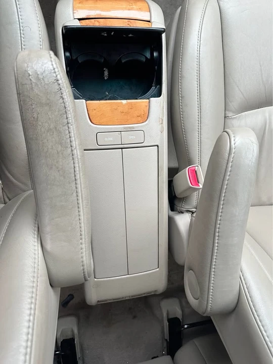 2007 Lexus RX 2nd Gen - Image 8 of 10