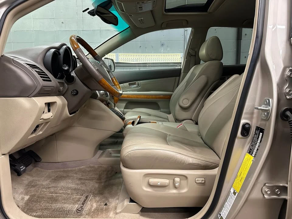 2007 Lexus RX 2nd Gen - Image 3 of 9