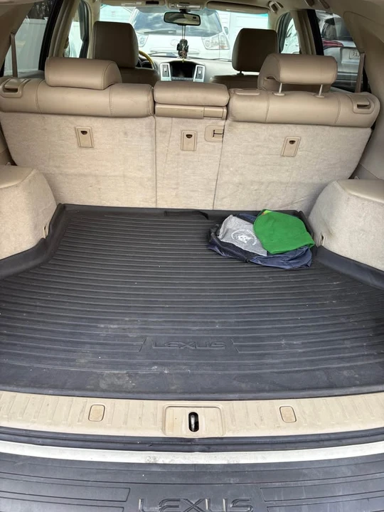 2007 Lexus RX 2nd Gen - Image 13 of 14