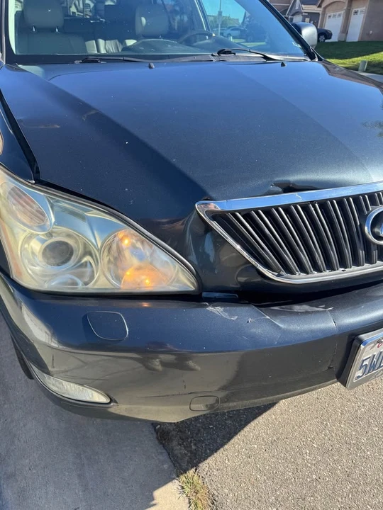 2007 Lexus RX 2nd Gen - Image 2 of 11