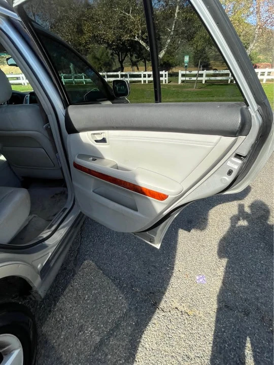 2007 Lexus RX 2nd Gen - Image 10 of 11